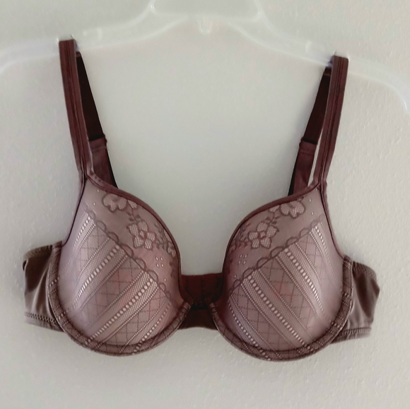 Wacoal Finishing Touch Contour Bra, size 36B - Picture 2 of 12